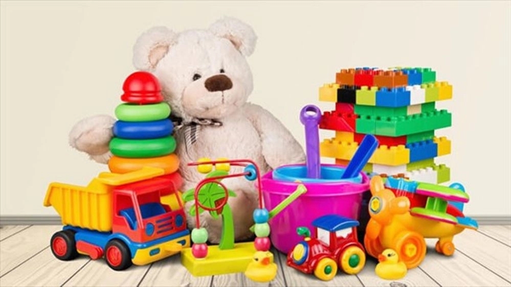 Production and sale of toys in Tehran